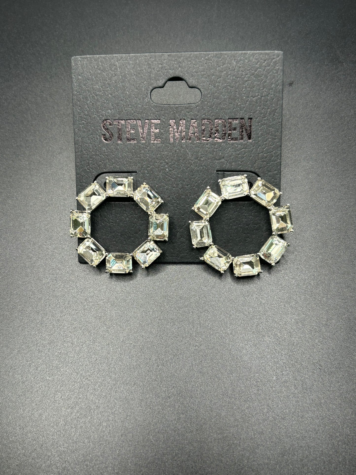 Steve Madden Round Silver