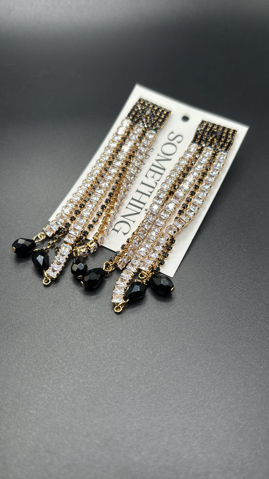 Aretes Largos Dorados, Plateado y Negro